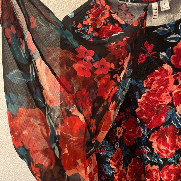NWOT Elle floral blouse size small with head scarf - Picture 3 of 5